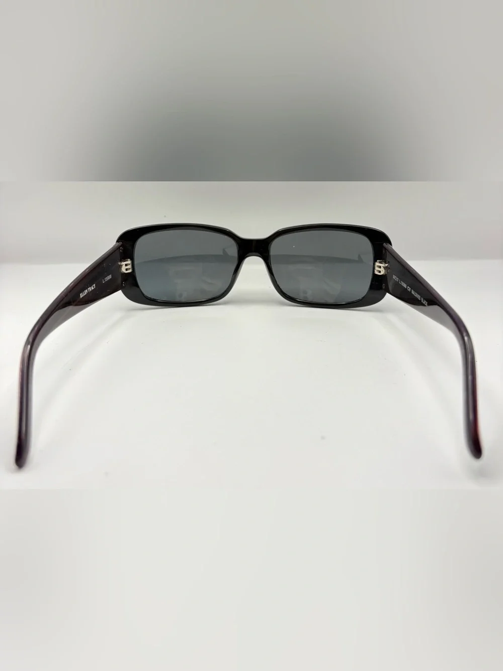 Ellen Tracy listing pair